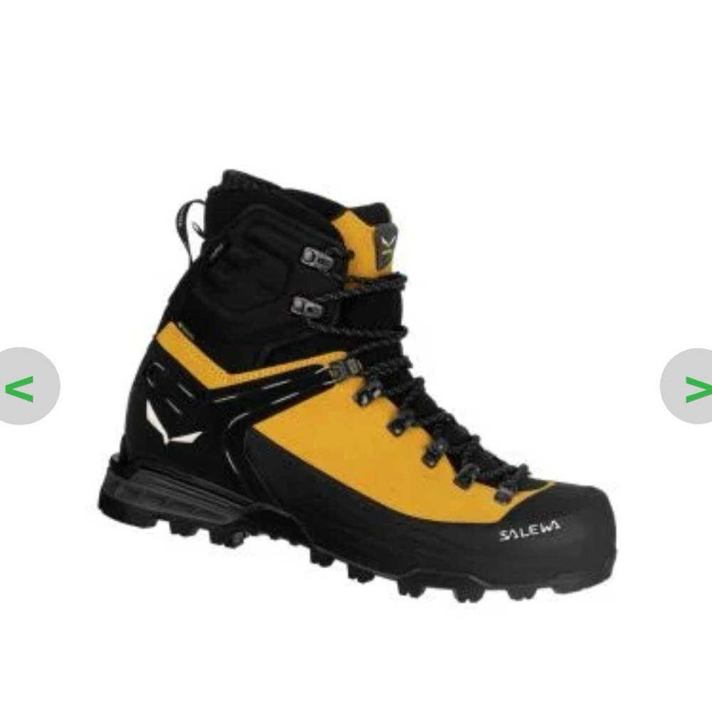 Gorpcore | Salewa Ortles Ascent Mid GTX Mountaineering Boot | Size 12 (US)